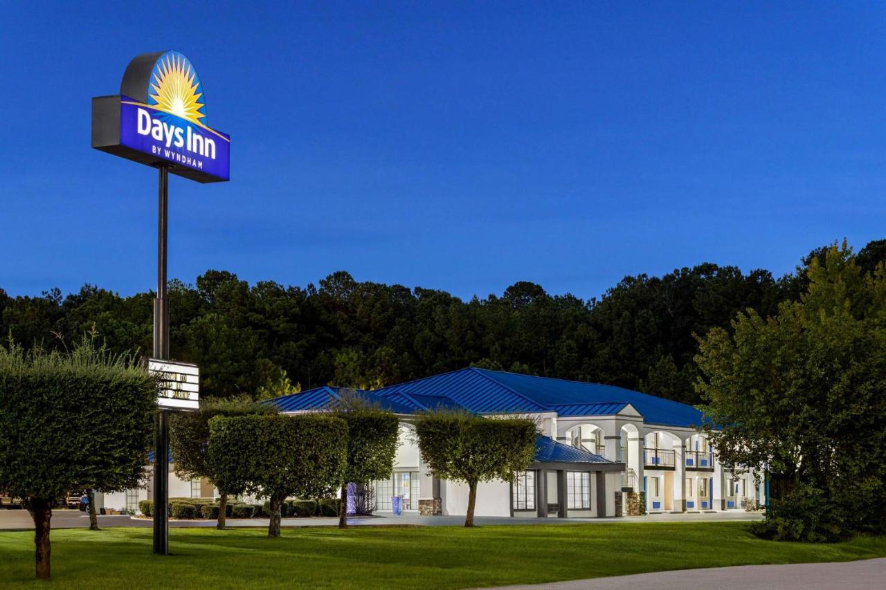 Days Inn By Wyndham Fulton Exteriör bild